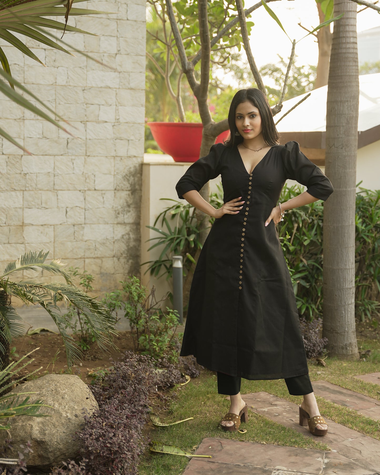 IRVI BLACK COTTON KURTA SET - StudioAnaykaa