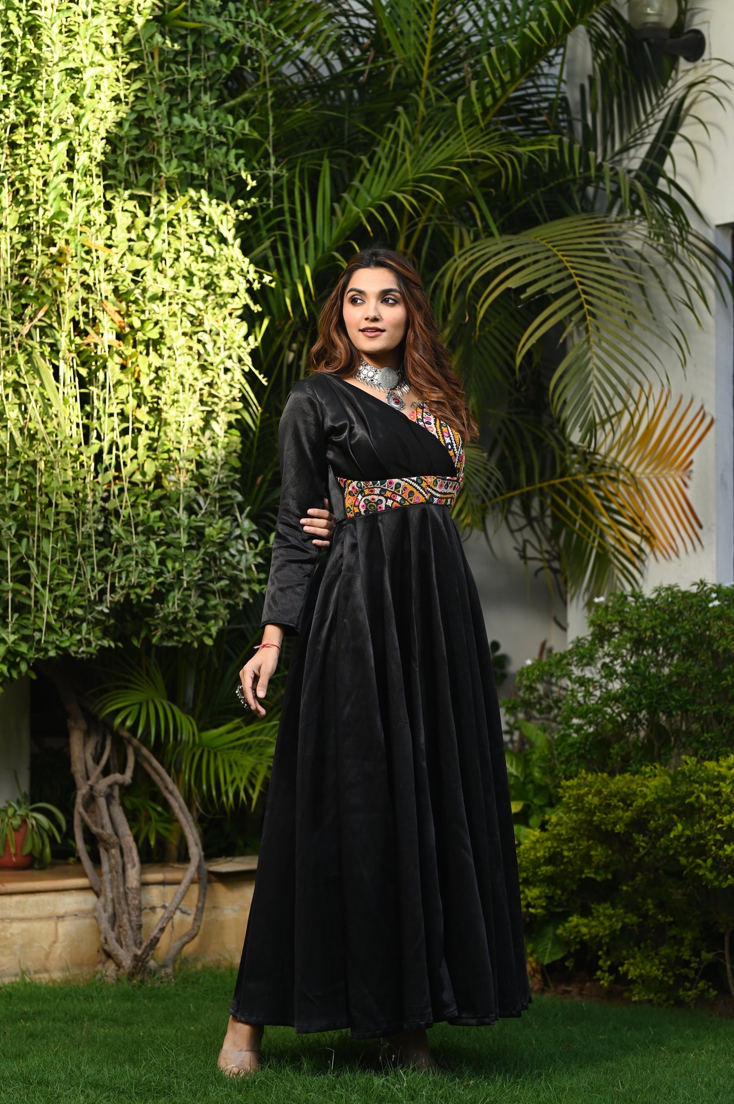 MAITHILI BLACK MASHRUSILK KUTCHI HANDWORK GOWN - StudioAnaykaa