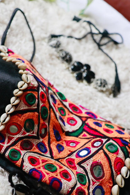 VANYA KUTCHI HANDWORK BLOUSE - StudioAnaykaa