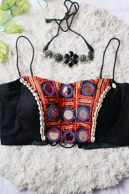 MANJARI KUTCHI HANDWORK BLOUSE - StudioAnaykaa