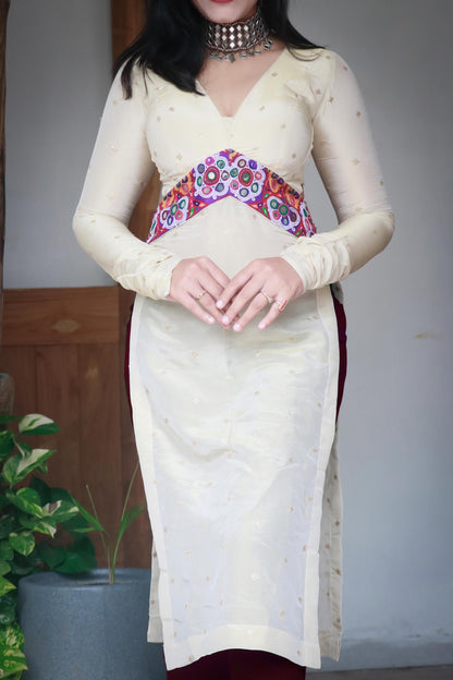 NAVYA GOLDEN KUTCHI HAND WORK KURTA - StudioAnaykaa