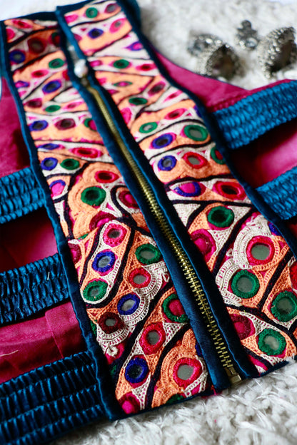 MOHINI KUTCHI HANDWORK BLOUSE - StudioAnaykaa