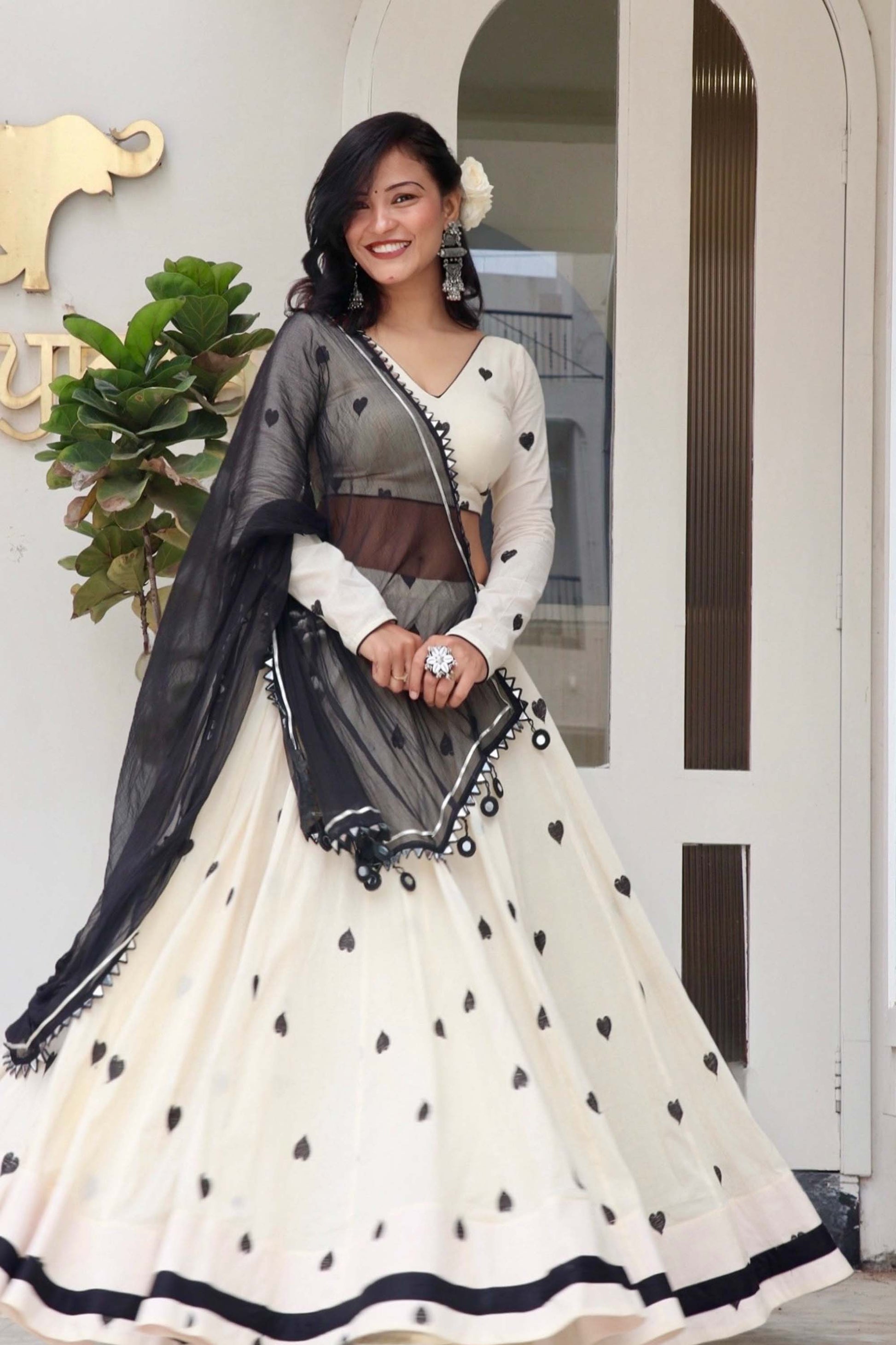 AMAIRA MONOCHROME NAVRATRI SPECIAL CHANIYA CHOLI - StudioAnaykaa