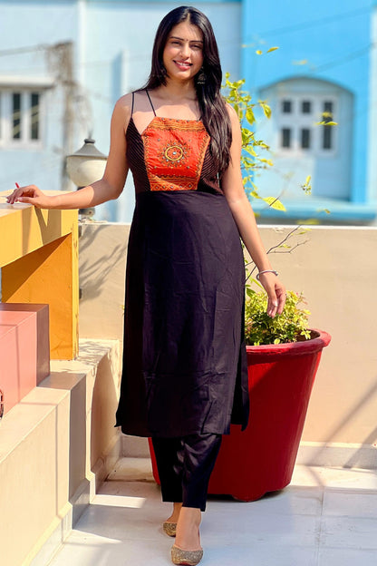 ASHEN BLACK KUTCHI HANDWORK KURTA SET - StudioAnaykaa