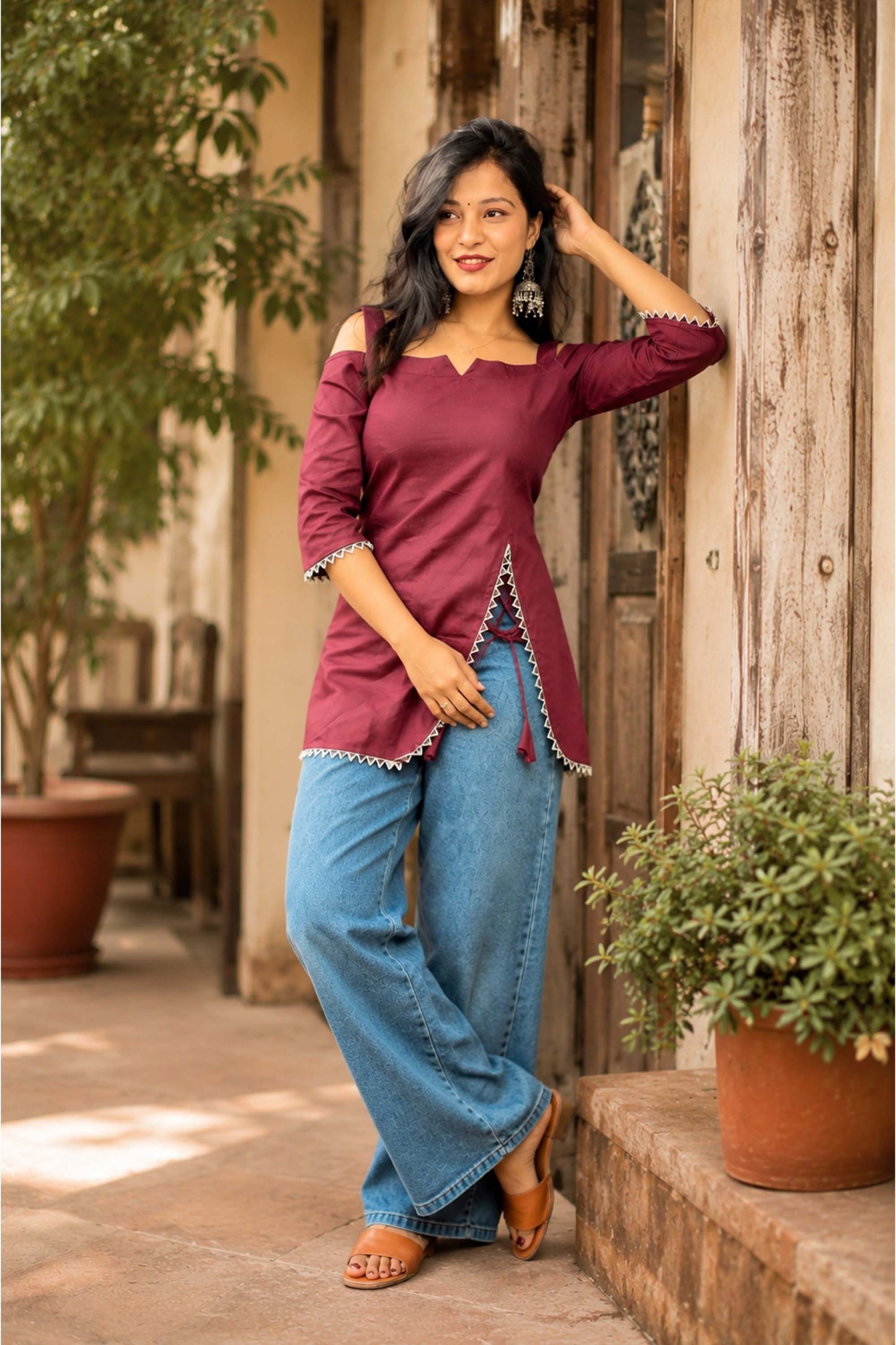 MADRI SHORT KURTA