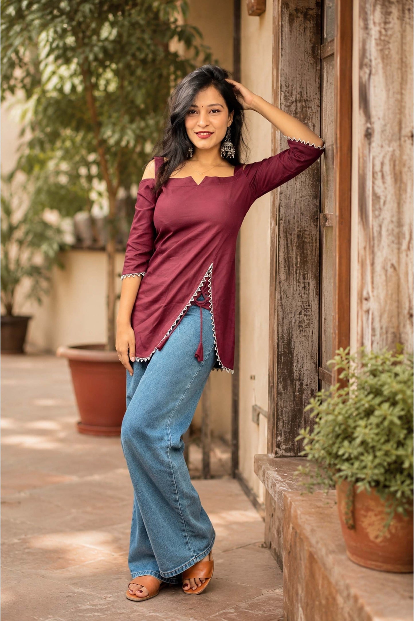MADRI SHORT KURTA