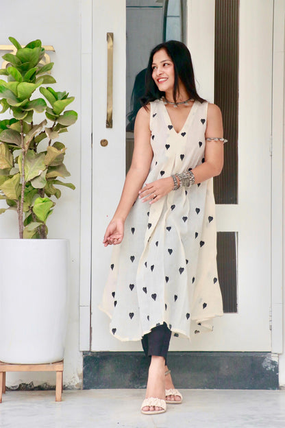 SNEH WHITE COTTON KURTA SET - StudioAnaykaa