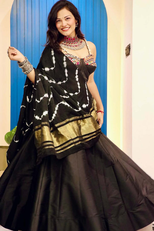 IVIRA BLACK KUTCHI HAND WORK NAVARATRI SPECIAL CHANIYA CHOLI - StudioAnaykaa
