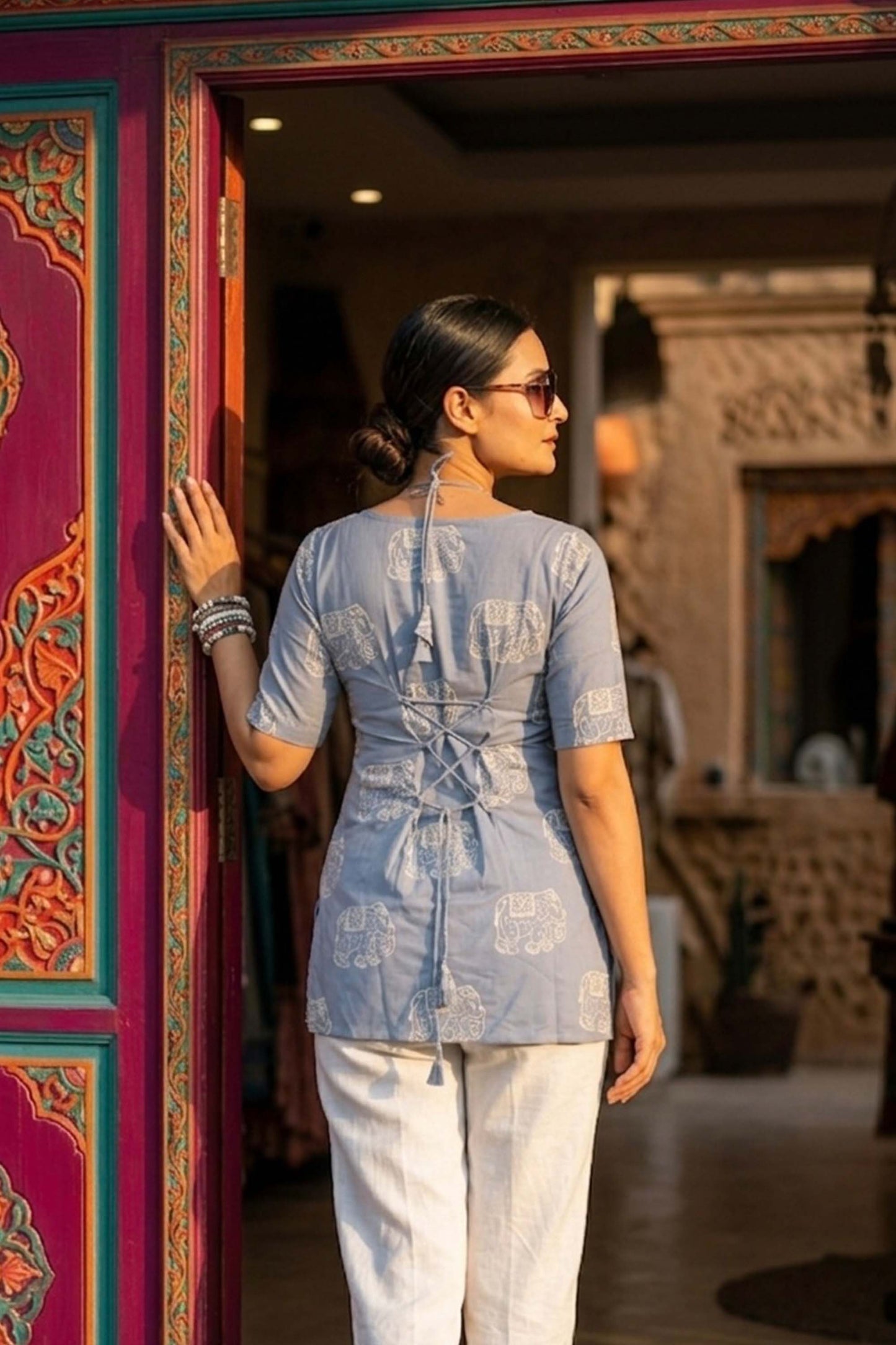 AIRA HAND BLOCK SHORT KURTA