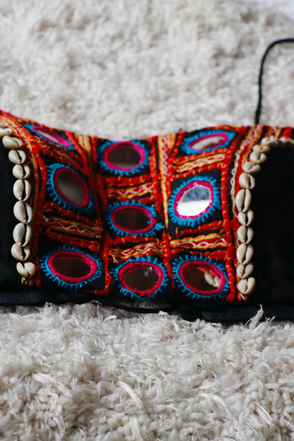 MANJARI KUTCHI HANDWORK BLOUSE - StudioAnaykaa
