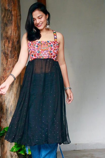 NITYA KUTCHI HAND WORK KURTA - StudioAnaykaa
