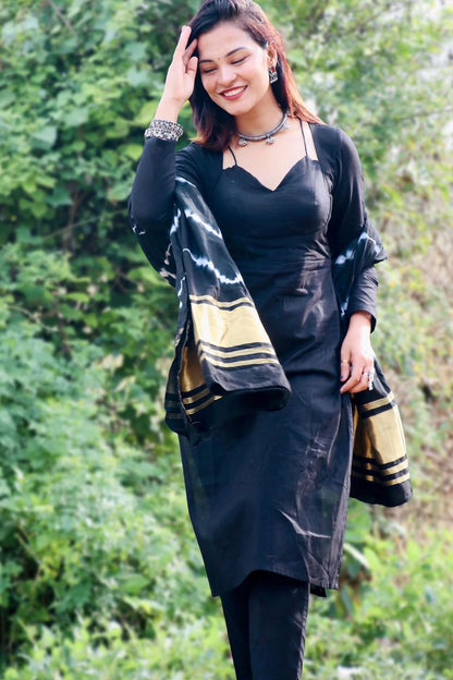 CHARVI BLACK COTTON KURTA SET - StudioAnaykaa