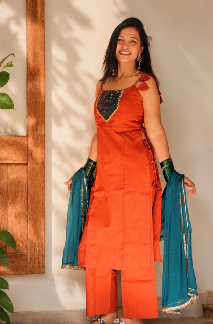 CHHAVI MIRRORWORK COTTON SUIT SET - StudioAnaykaa