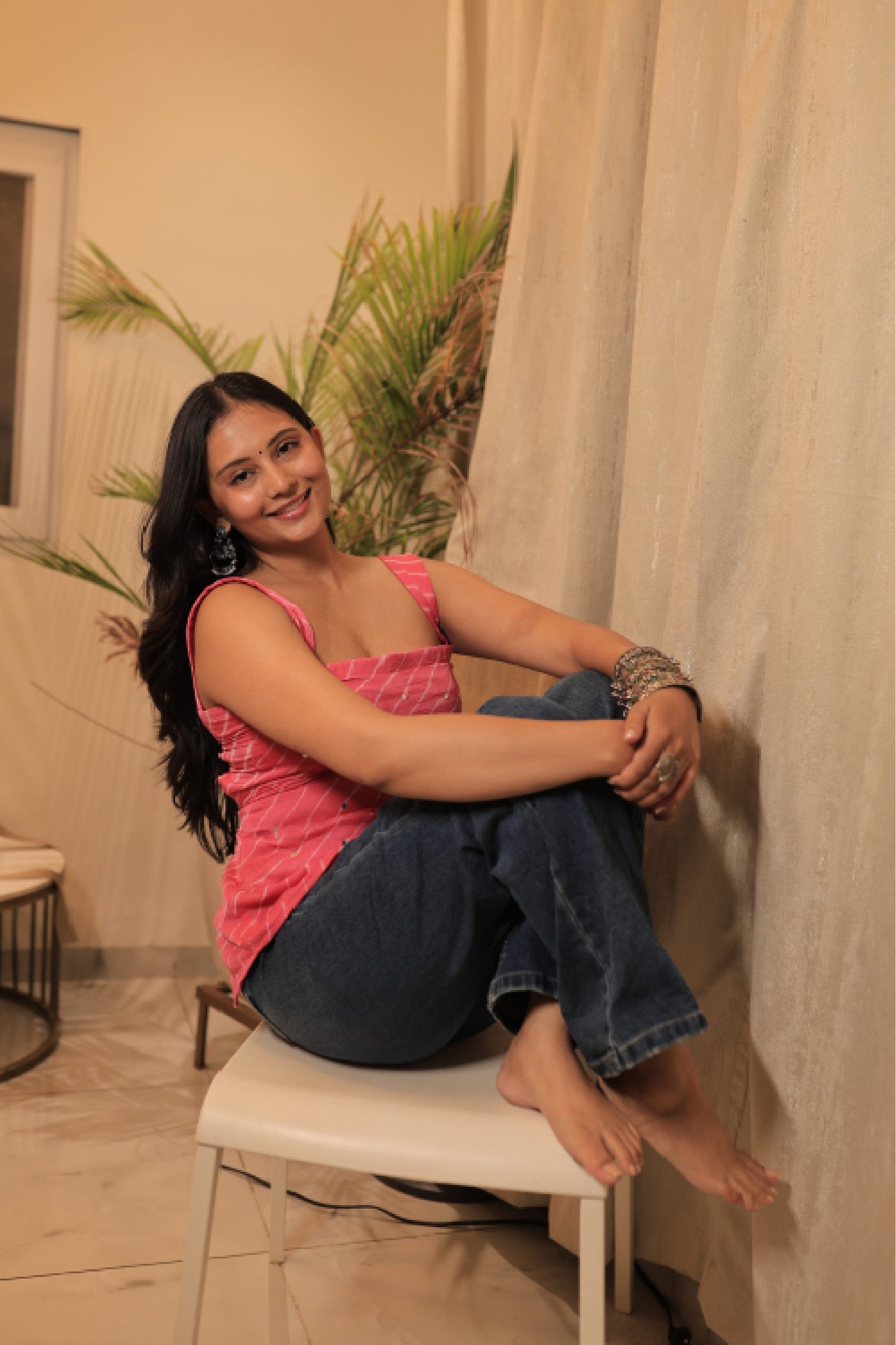 KIARA PINK LEHERIYA SHORT KURTI - Anaykaa
