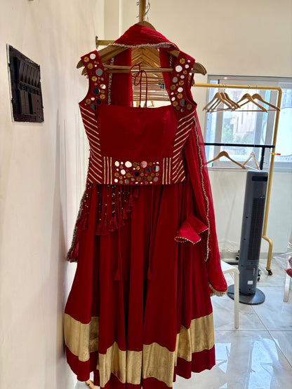 Ruhani Cotton Mirror Handwork Chaniya Choli