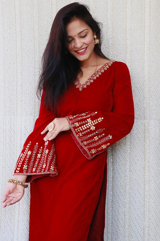 MAHTAB VALVET HAND WORK KURTA SET - StudioAnaykaa