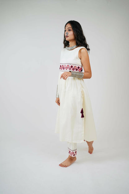 RANG RITI WHITE MIRROR WORK KURTA SET - StudioAnaykaa
