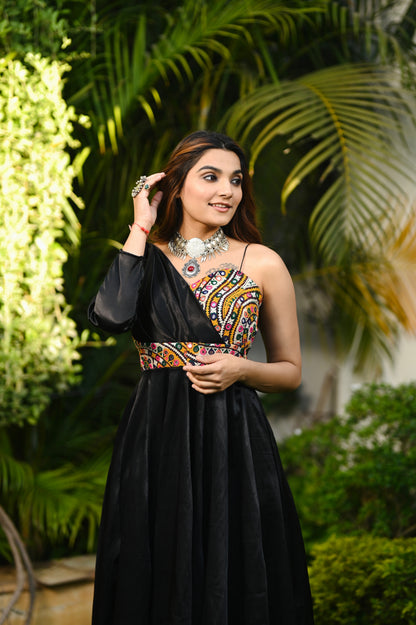 MAITHILI BLACK MASHRUSILK KUTCHI HANDWORK GOWN - StudioAnaykaa